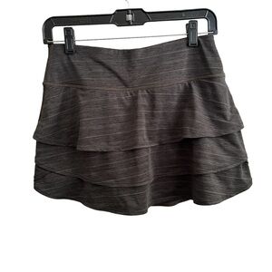 Athleta Swagger Tiered Ruffle Athletic Skirt Tennis Skort M15